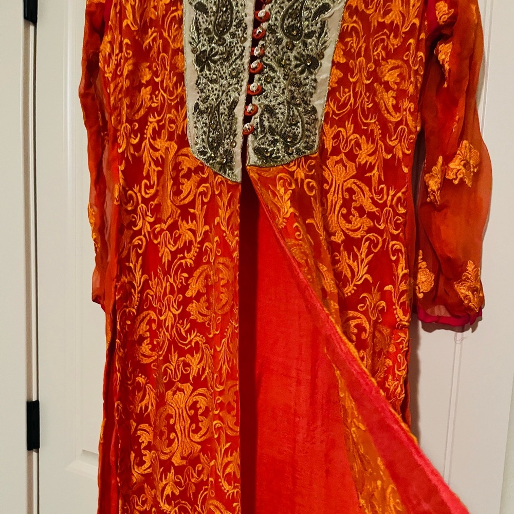 Brand new 3 piece pakistani/indian party wear
